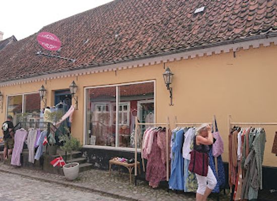 denmark/the-south-funen-archipelago/shop/donna-miss-daisy