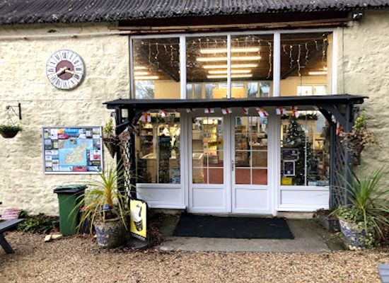 guernsey/lihou/shop/martyn-guille-silversmiths