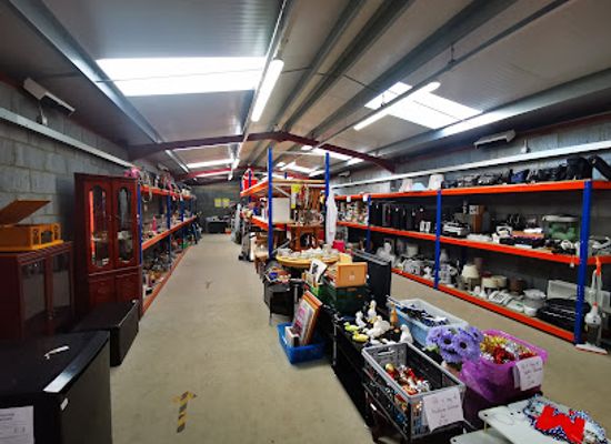 united-kingdom/gwent/shop/the-den