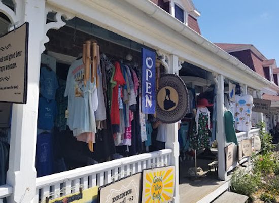 rhode-island/block-island/shop/strings-things