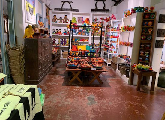 sri-lanka/colombo-district/shop/barefoot