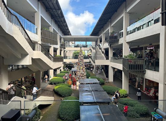 philippines/tagaytay/shop/ayala-malls-serin
