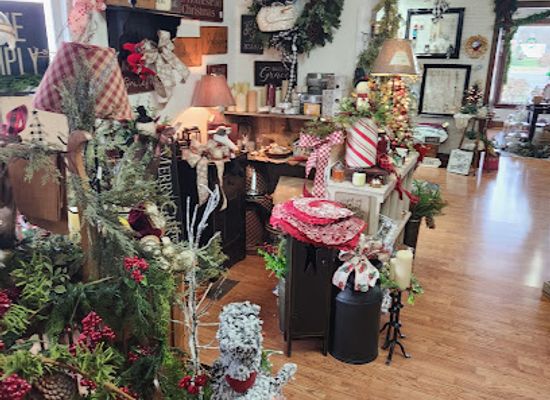 virginia/fredericksburg/shop/mimi-s-vintage-cottage
