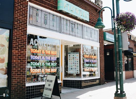 kansas/manhattan/shop/acme-gift
