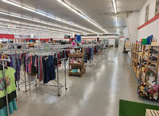 missouri/poplar-bluff/shop/revive-resale