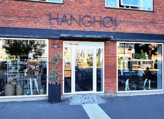 denmark/mollehoj/shop/hanghoj