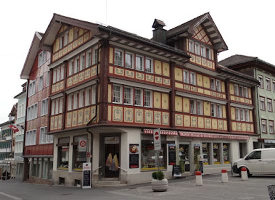 switzerland/appenzell/shop/chaslade-rahel-manser