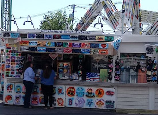 maine/old-orchard-beach/shop/old-orchard-beach-airbrush