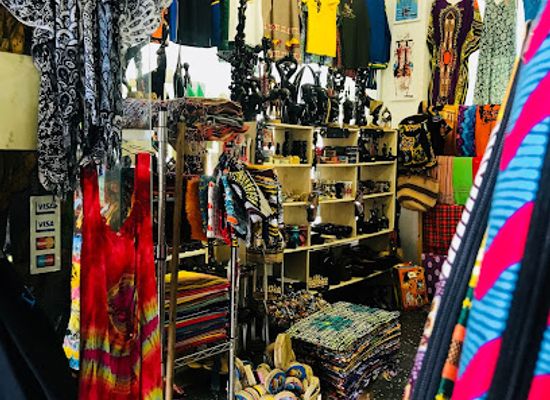 tanzania/dar-es-salaam/kivukoni/shop/house-of-culture-gift-store