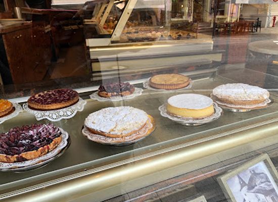luxembourg/remich/shop/mosella