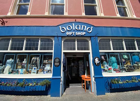 ireland/kinsale/shop/boland-gift-shop-crafts