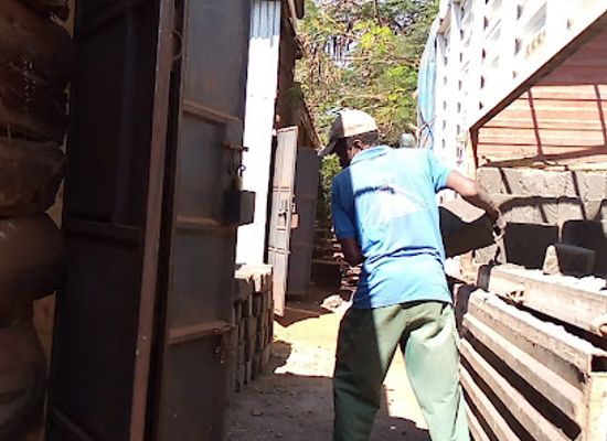 kenya/chyulu-hills-national-park/shop/chelleni-hardware