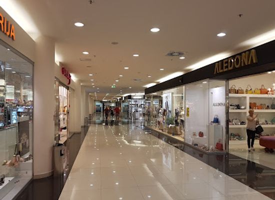 croatia/split/shop/joker-mall