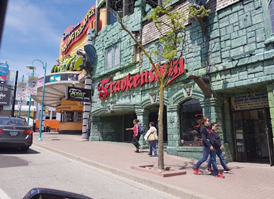canada/niagara-falls/fallsview/shop/niagara-falls-gifts