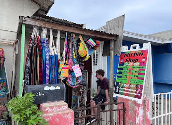 aruba/san-nicolas/shop/piti-piti-shop