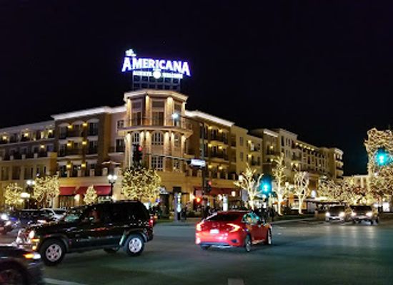california/glendale/shop/glendale-marketplace