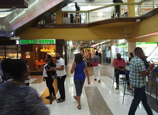trinidad-and-tobago/st-david/shop/long-circular-mall
