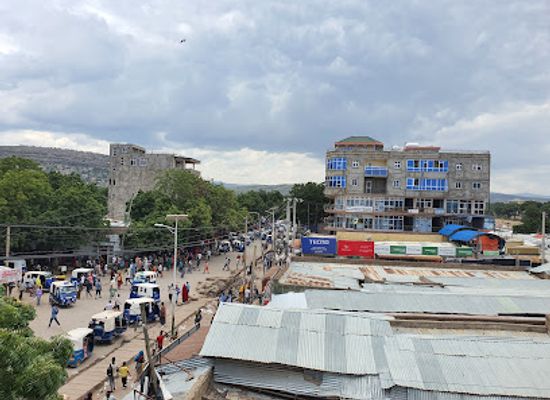 ethiopia/dire-dawa/shop/ashewa-cloth-market
