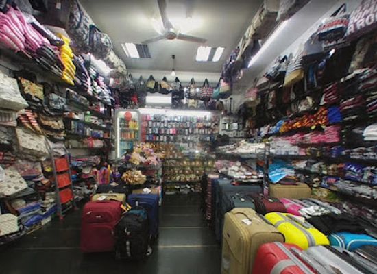 italy/rome/shop/stock-point