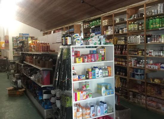 the-bahamas/eleuthera-island/shop/jason-carey-your-friendly-store