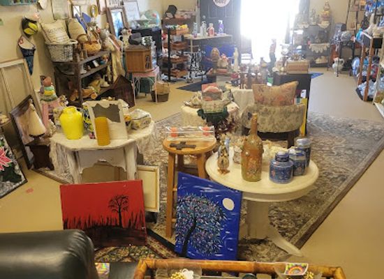 arkansas/jonesboro/shop/southernbelle76-vintage-collectables-flea-market