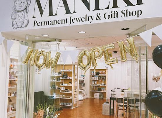 illinois/western-illinois/shop/maneki-permanent-jewelry-gift-shop