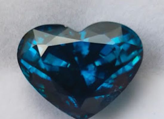 cambodia/ratanakiri-province/shop/blue-zircon-ratanakiri-stone