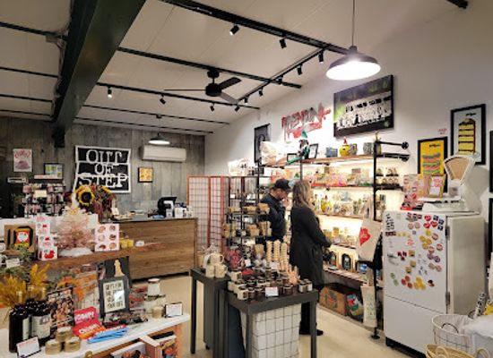 new-jersey/trenton/shop/out-of-step-offbeat-boutique-general-store