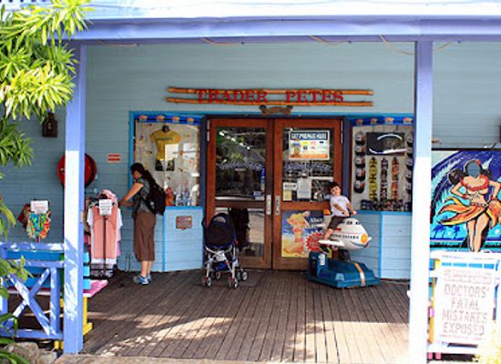 australia/whitsunday-islands/shop/trader-petes