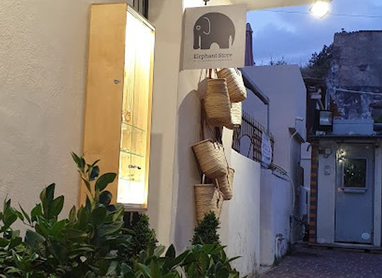 greece/chania/old-town/shop/elephant-store
