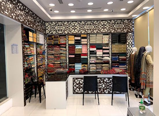 oman/muscat-governorate/shop/first-fashion