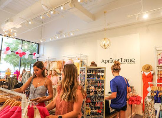 texas/college-station/shop/apricot-lane-boutique