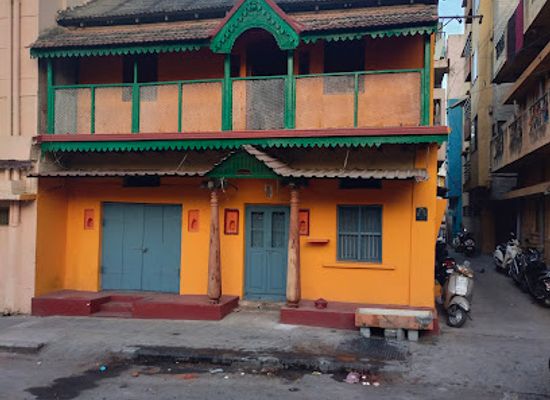 india/bengaluru/shop/the-qurio-city-shop