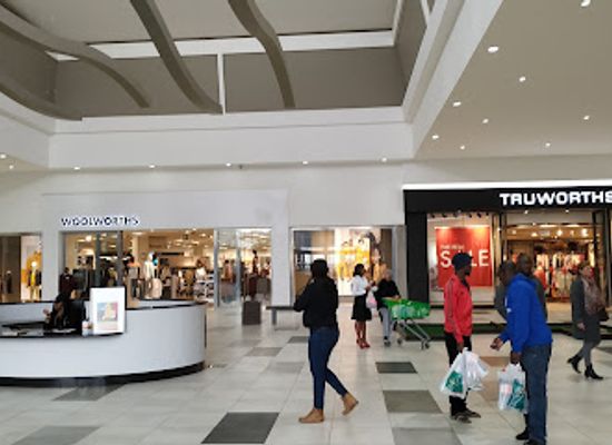 namibia/damaraland/shop/dunes-mall