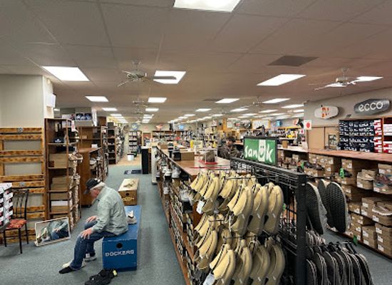 arkansas/conway/shop/wilkinson-s-mall