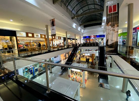 ecuador/sierra/shop/mall-del-rio