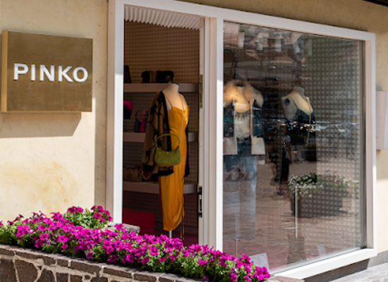 italy/cortina-d-ampezzo/shop/pinko-boutique-cortina-d-ampezzo