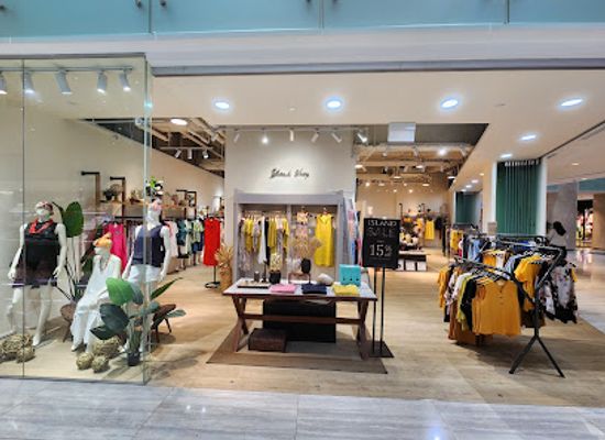 singapore/bugis/shop/island-shop-marina-square