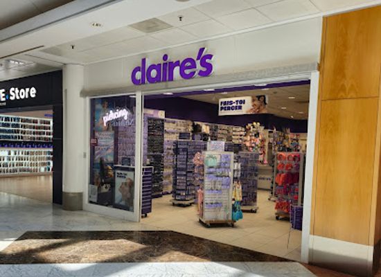 belgium/louvain-la-neuve/shop/claire-s