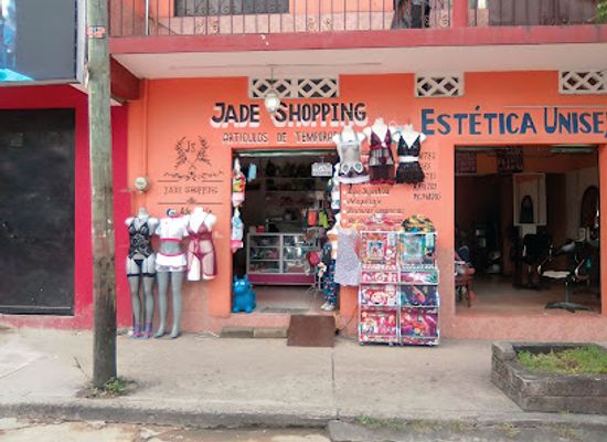mexico/chiapas/palenque/shop/jade-shopping