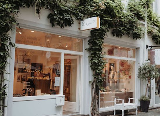 germany/koblenz/moselweiss/shop/vanezia-concept-store
