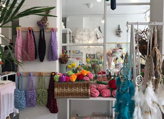 south-korea/busan/gwangalli-beach/shop/love-is-giving