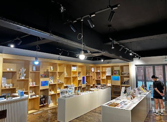 south-korea/gyeongju/shop/cheongnyeongamseongsangjeom