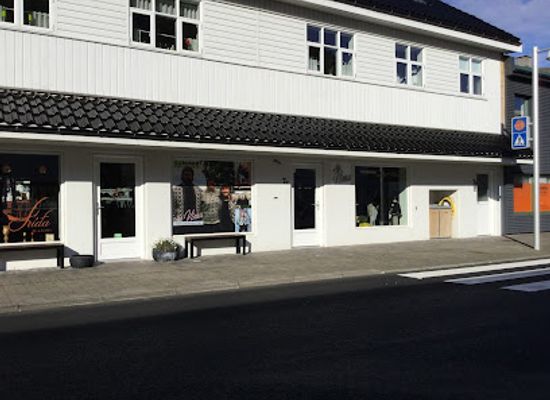 faroe-islands/klaksvik/shop/hja-vimu