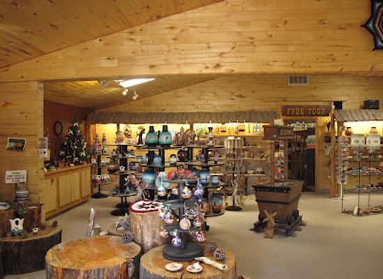 utah/blanding/shop/cedar-mesa-pottery