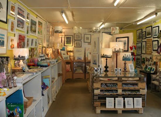 guernsey/st-anne/shop/iris-dora-studios
