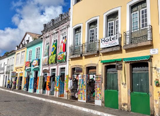 brazil/salvador/pelourinho/shop/shopping-do-pelo