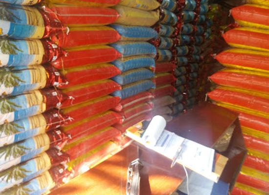 afghanistan/kabul/shop/zahir-rice-store