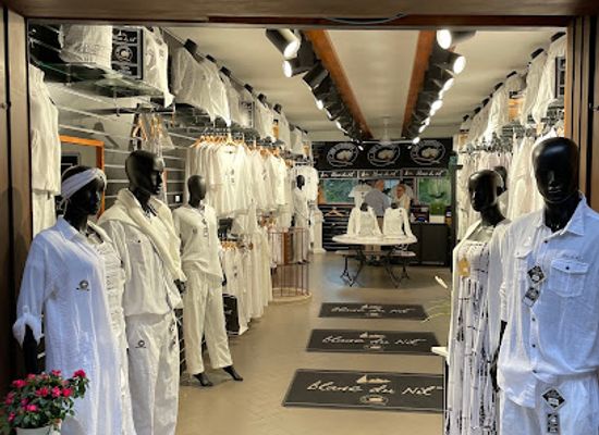 italy/san-gimignano/shop/blanc-du-nil