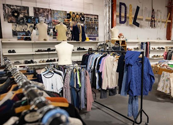 united-kingdom/flintshire/shop/the-de-part-mental-store
